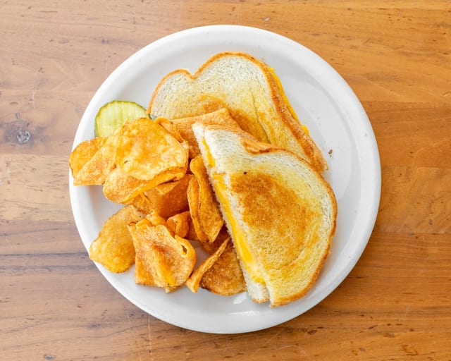 KID GRILLED CHEESE.