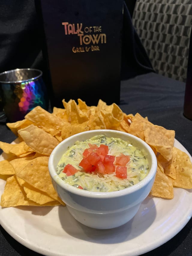 SPINACH ARTICHOKE DIP.