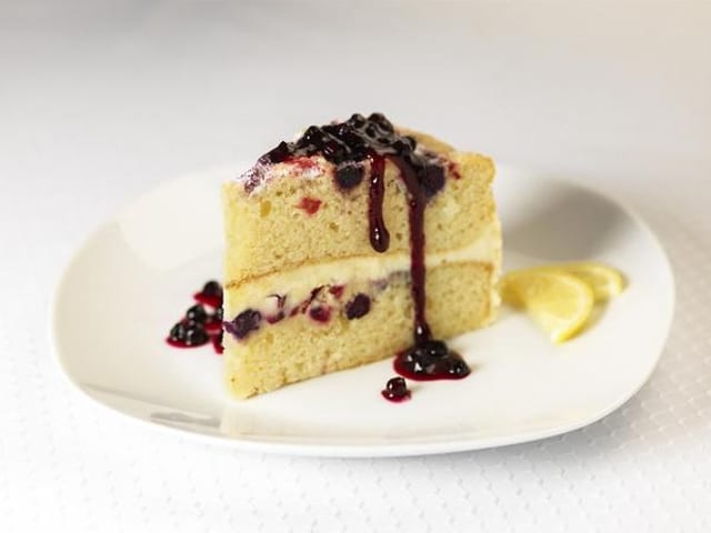 Lemon Berry Cream Mascarpone Cake.