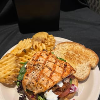 SALMON BLT