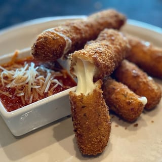 MOZZARELLA STICKS