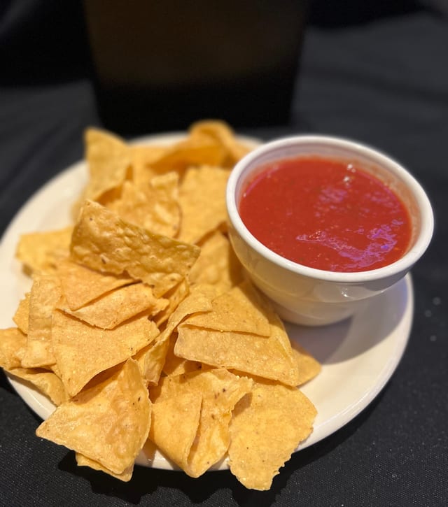 CHIPS & SALSA.