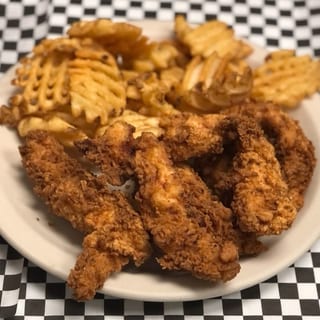 CHICKEN TENDERS ENTRÉE