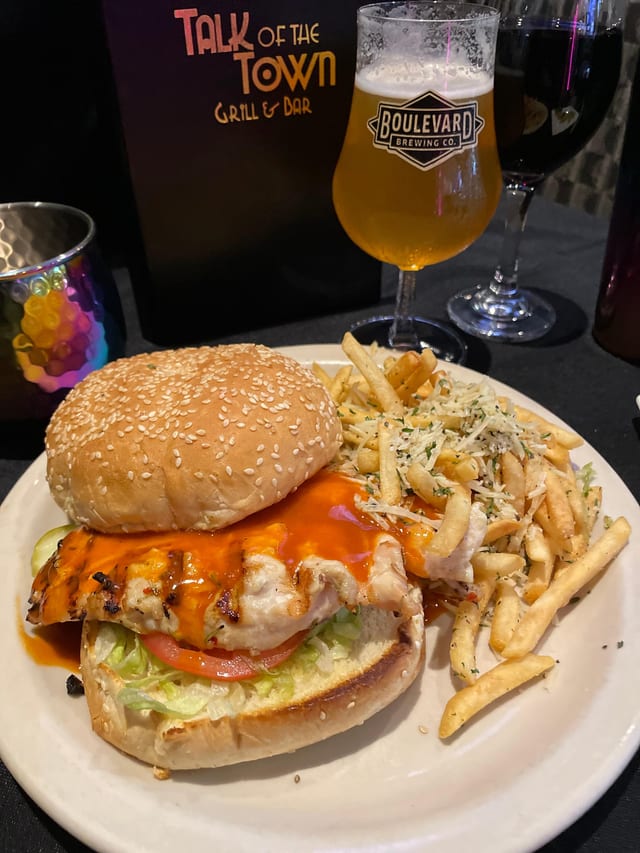 BUFFALO CHICKEN SANDWICH.